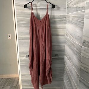 Arula size A dusty rose jumpsuit/ overalls with adjustable straps and ruched leg